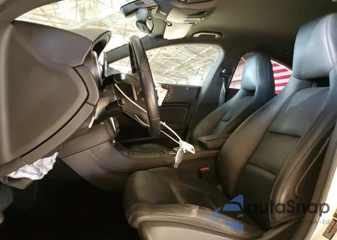 2014 Mercedes-Benz Cla 250 из США, поврежденный, VIN WDDSJ4EB6EN125270